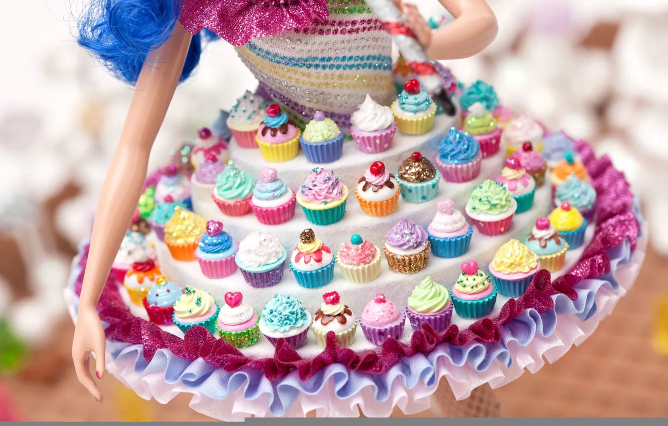 Фото обои кукла, платье, сладости, кексы