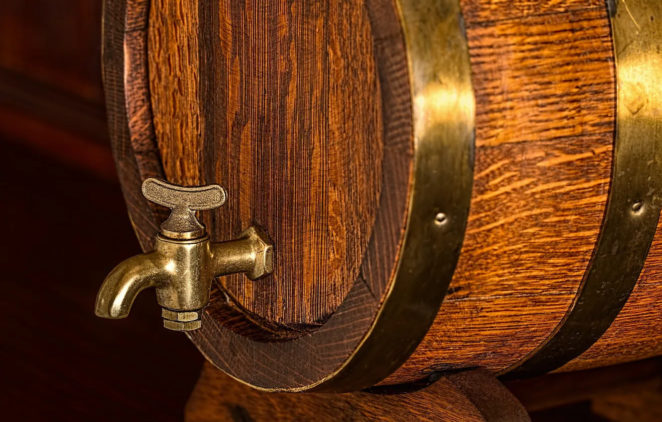 Фото обои metal, wood, beer barrel