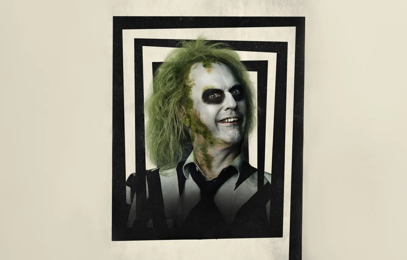 Фото обои взгляд, улыбка, портрет, постер, Битлджус, Michael Keaton, Майкл Китон, Битлджус Битлджус
