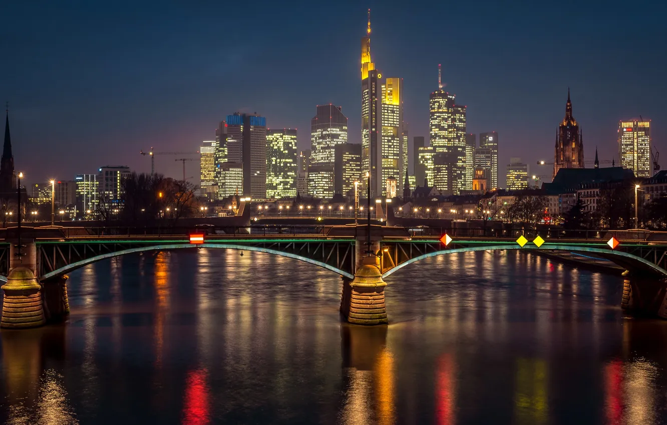 Фото обои ночь, мост, огни, река, дома, Германия, фонари, Frankfurt