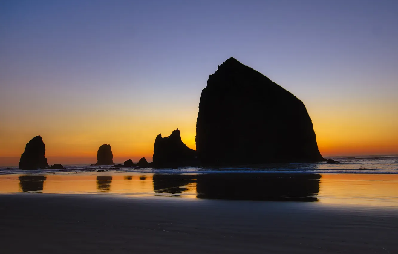 Фото обои пляж, скалы, рассвет, утро, силуэт, Cannon Beach