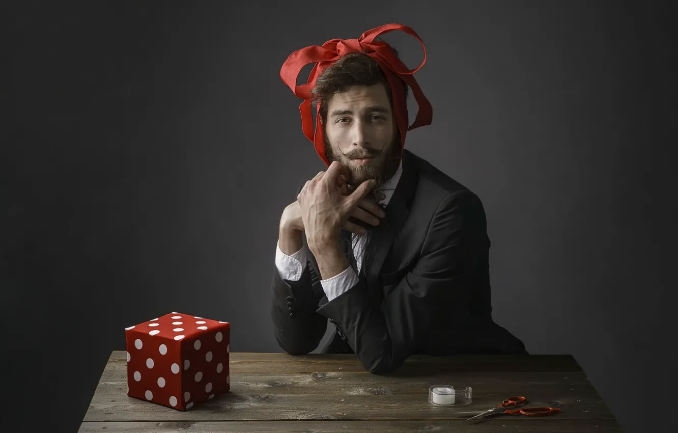 Фото обои день рождения, подарок, мужчина, бантик, Happy Birthday