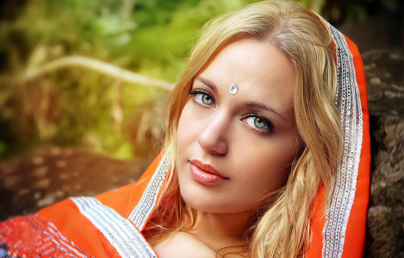 Фото обои макияж, India portrait, Sari Fantasy