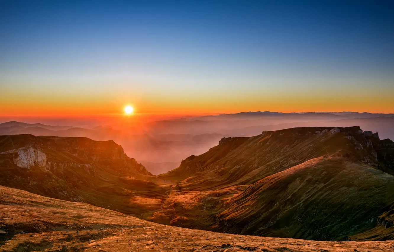 Фото обои twilight, sunset, fog, orange, dusk, horizon, Romania, mist
