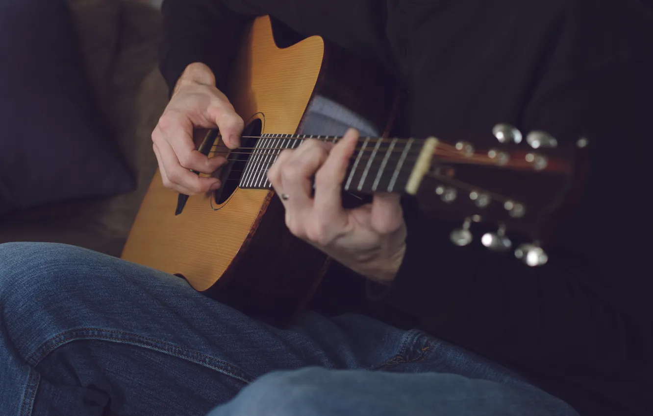 Фото обои музыка, гитара, струны, руки, пальцы