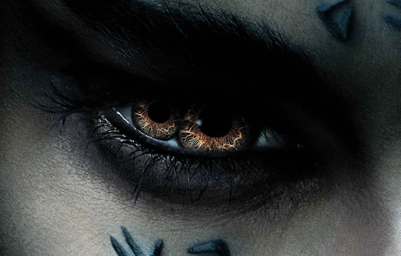 Фото обои cinema, monster, eyes, movie, tatoo, film, Sofia Boutella, bakemono