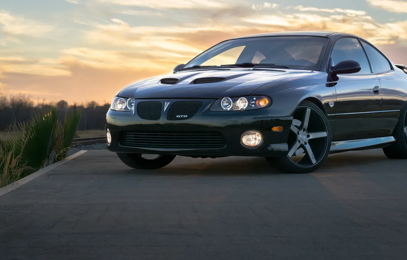 Фото обои Black, Pontiac, GTO