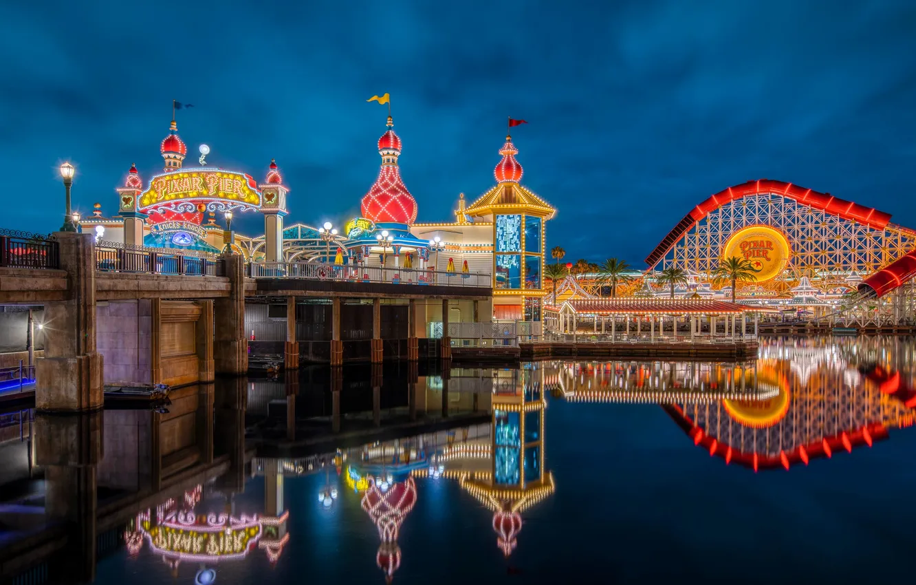 Фото обои мост, огни, озеро, парк, Калифорния, аттракционы, Диснейленд, Pixar Pier