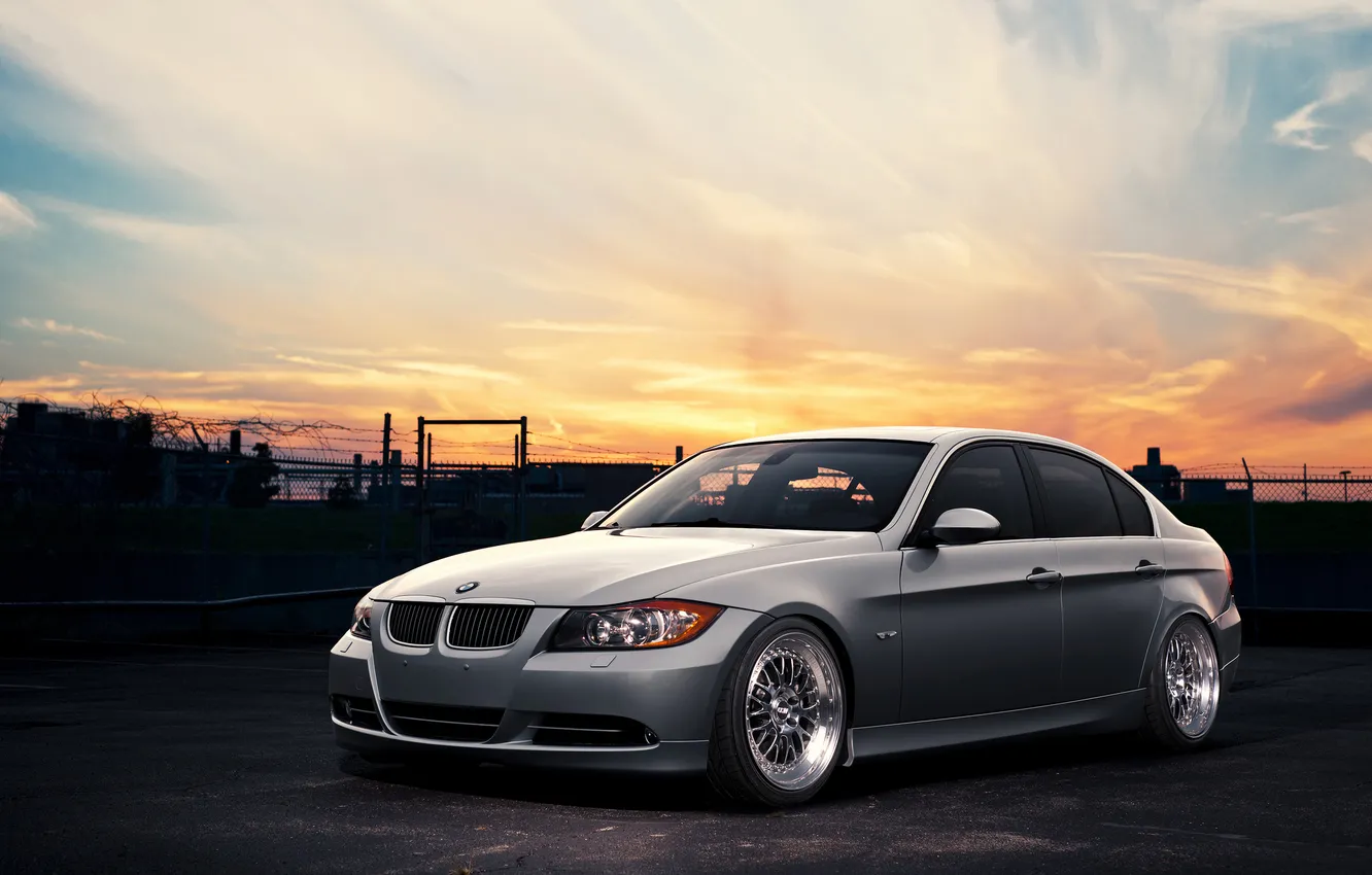 Фото обои небо, закат, бмв, BMW, серебристая, front, E90, silvery