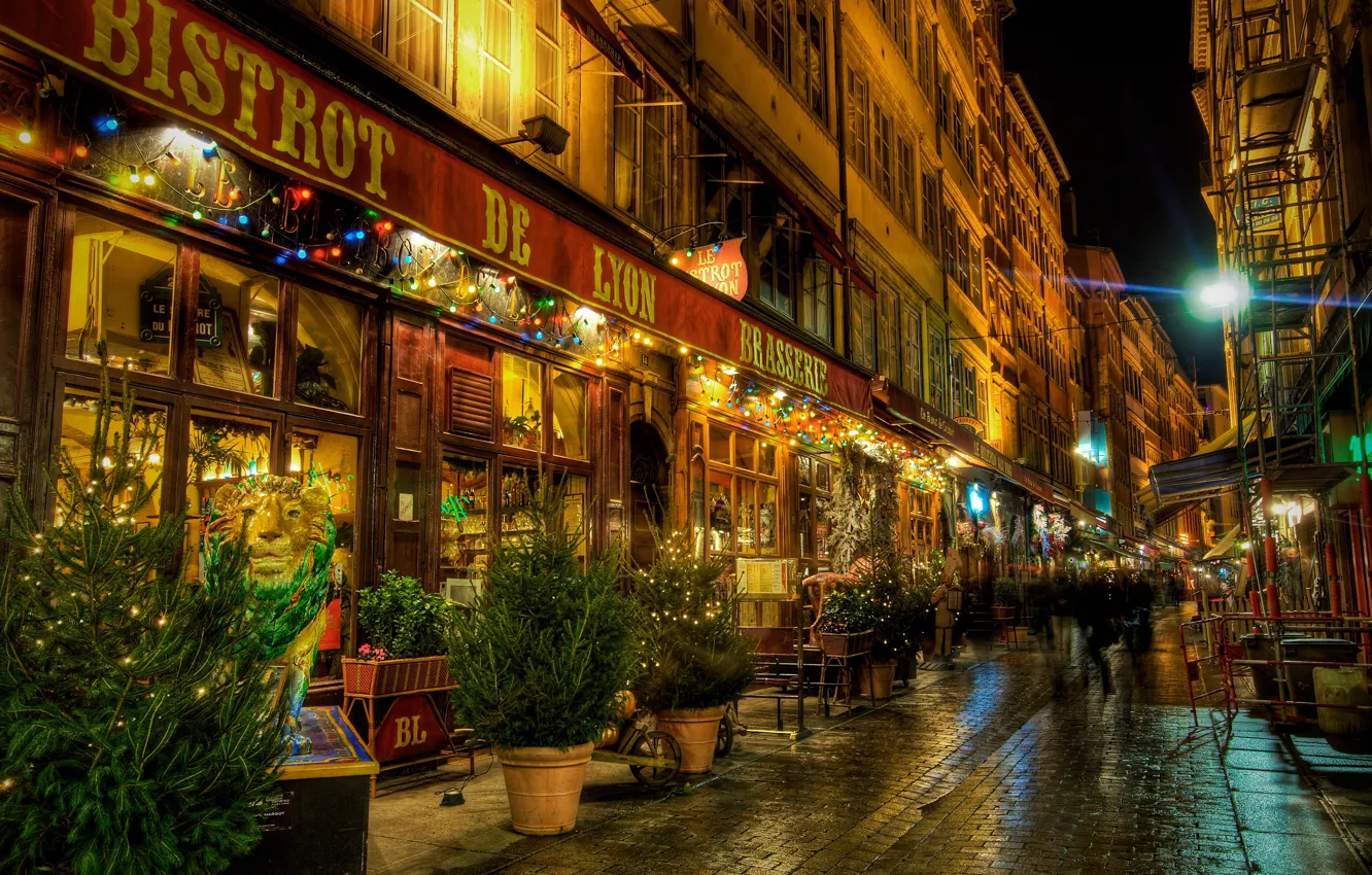 Фото обои ночь, город, улица, Франция, Европа, ресторан, Лион, бистро