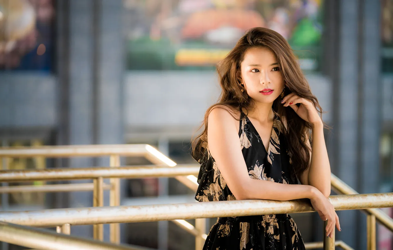 Фото обои девушка, волосы, руки, платье, азиатка