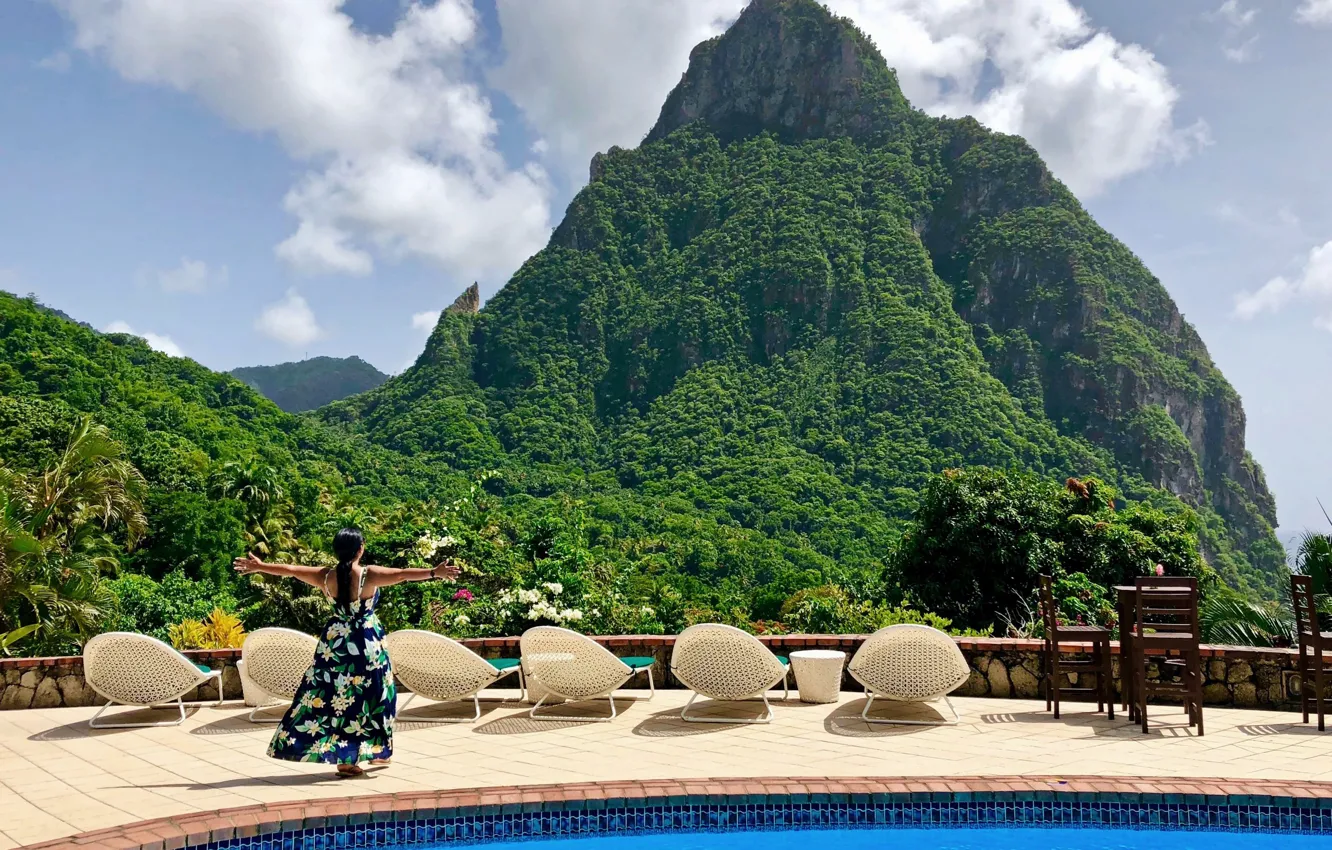Фото обои девушка, отдых, гора, бассейн, Карибы, Сент-Люсия