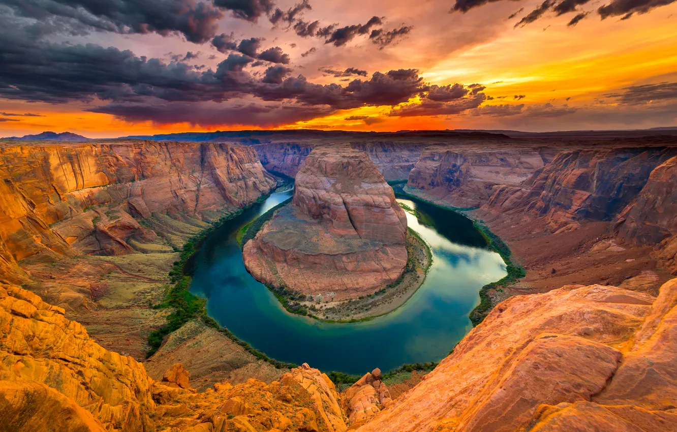 Фото обои небо, закат, тучи, река, каньон, ущелье