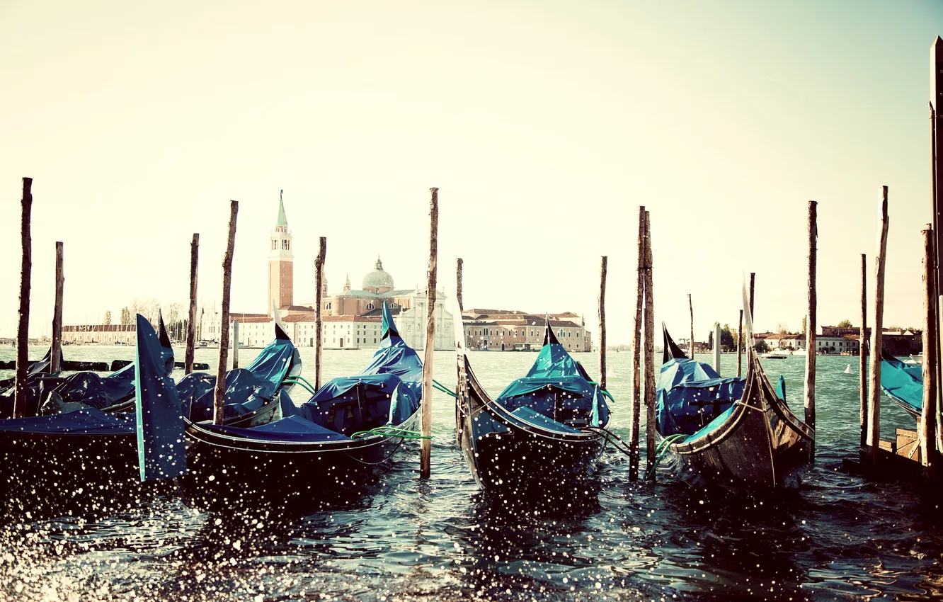Фото обои море, вода, брызги, остров, пристань, Италия, Венеция, Italy