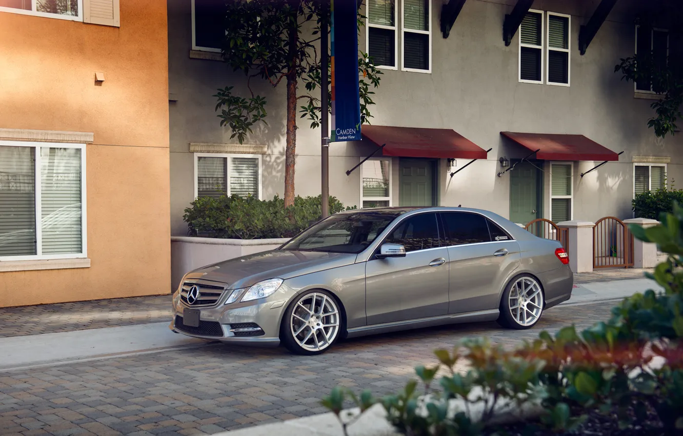 Фото обои Mercedes, wheels, E350