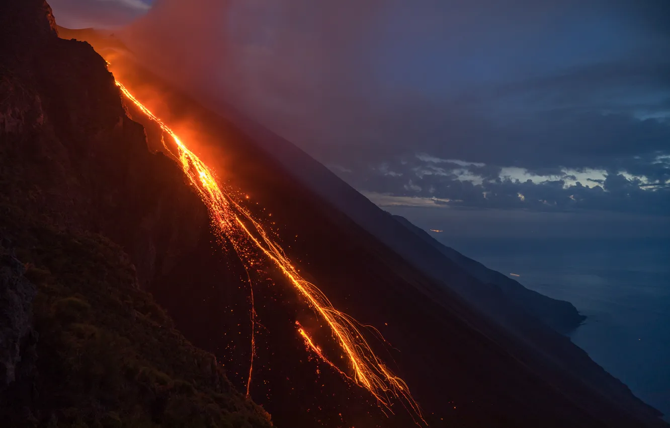 Фото обои вулкан, Гора, извержение, лава