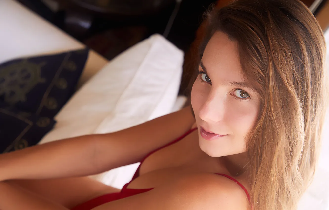 Фото обои cleavage, boobs, model, brunette, tits, breasts, gorgeous, photoshoot