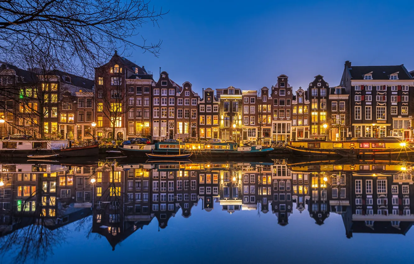 Фото обои отражение, здания, дома, причал, Амстердам, Нидерланды, ночной город, Amsterdam