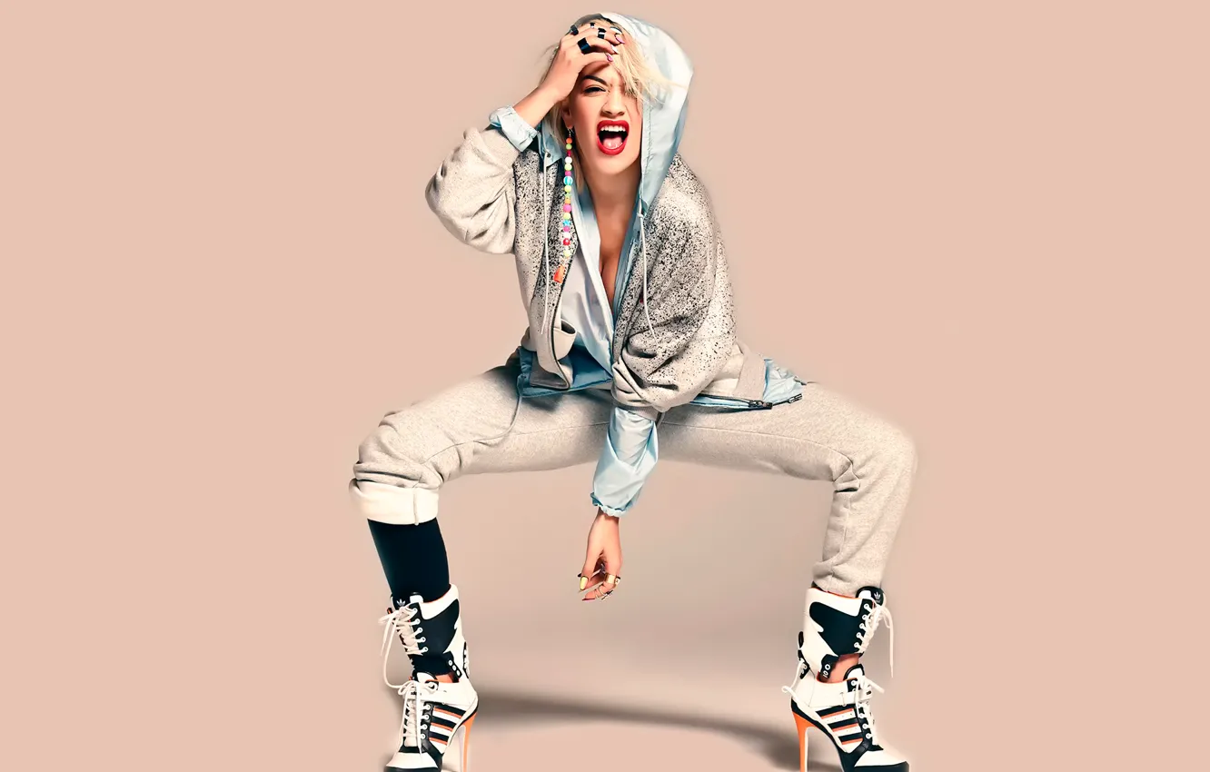 Фото обои Adidas, Rita Ora, Originals, коллекция одежды
