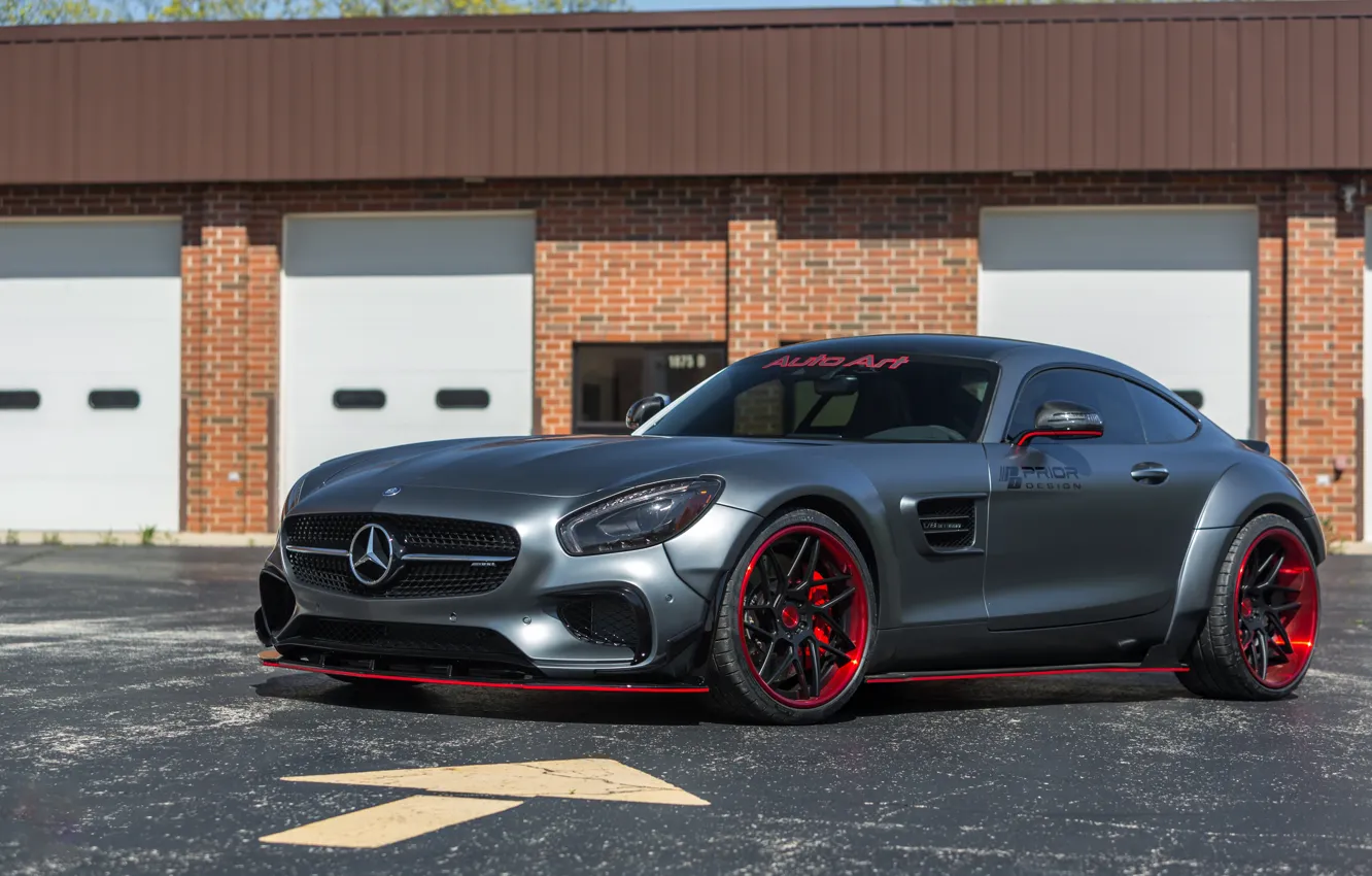 Мерседес Бенц GTS AMG