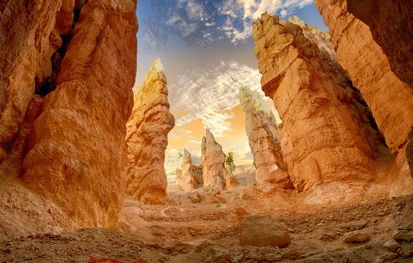 Фото обои небо, скалы, sky, rocks, каменные столбы, stone pillars, красный песчаник, red sandstone