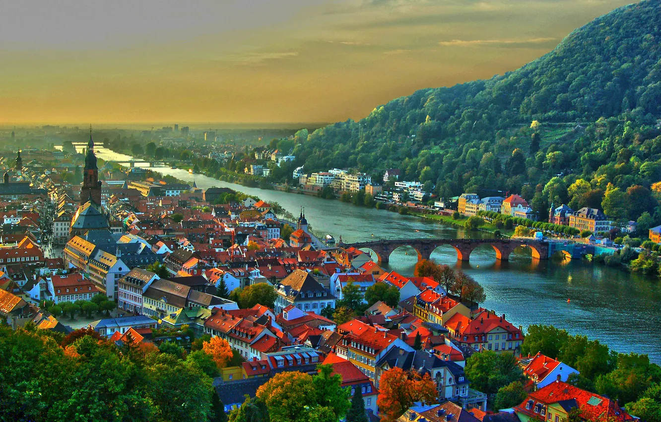 Фото обои небо, закат, горы, мост, река, дома, Германия, панорама