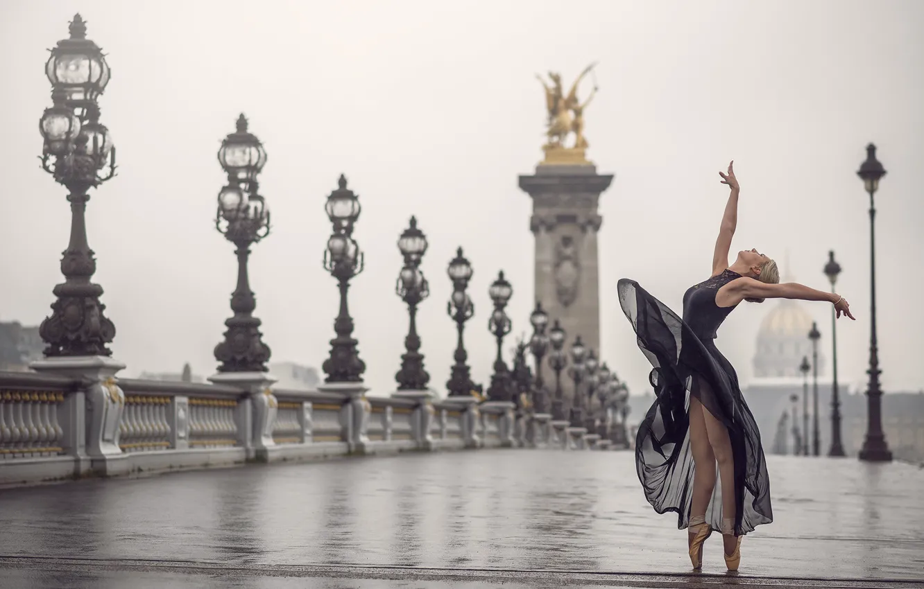 Фото обои девушка, город, танец, грация, пуанты, Johanna Lorand Guilbert