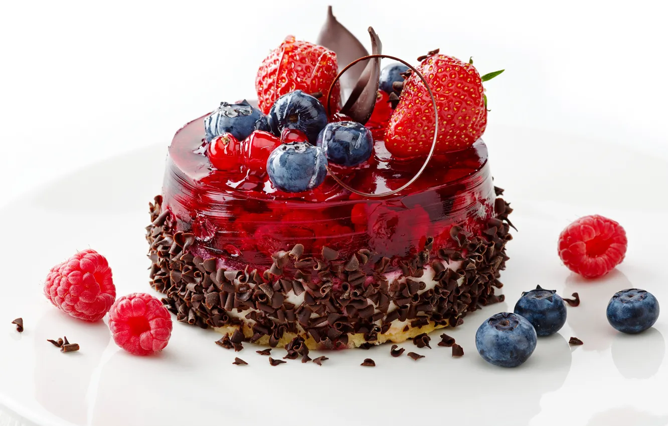 Фото обои ягоды, малина, еда, шоколад, черника, клубника, тарелка, сладости