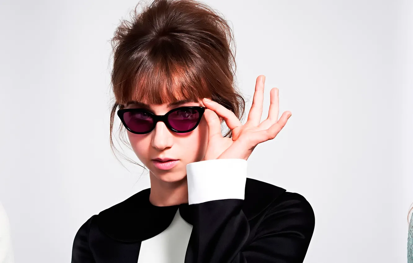 Фото обои ретро, коллаж, очки, Zoe Kazan