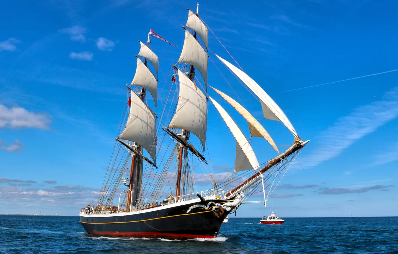 Фото обои море, парусник, катер, бриг, Северное море, Бриг Morgenster