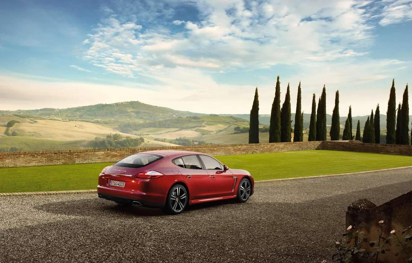 Фото обои машина, небо, деревья, Porsche, Panamera