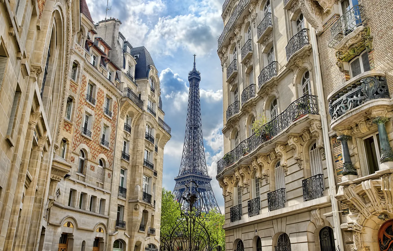 Фото обои Франция, Париж, здания, дома, ворота, Эйфелева башня, Paris, архитектура