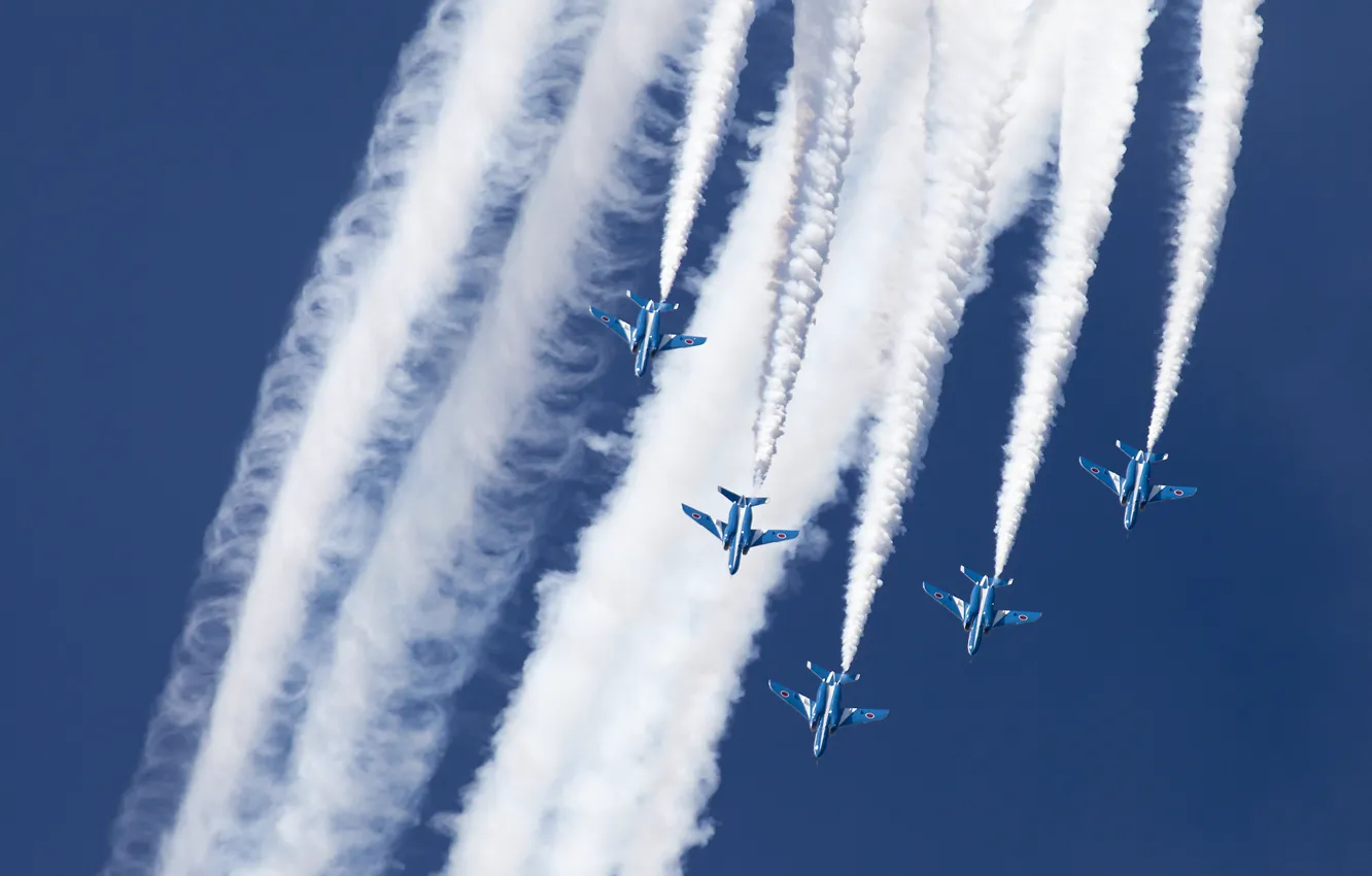 Фото обои праздник, группа, пилотажная, Blue Impulse, Kawasaki T-4
