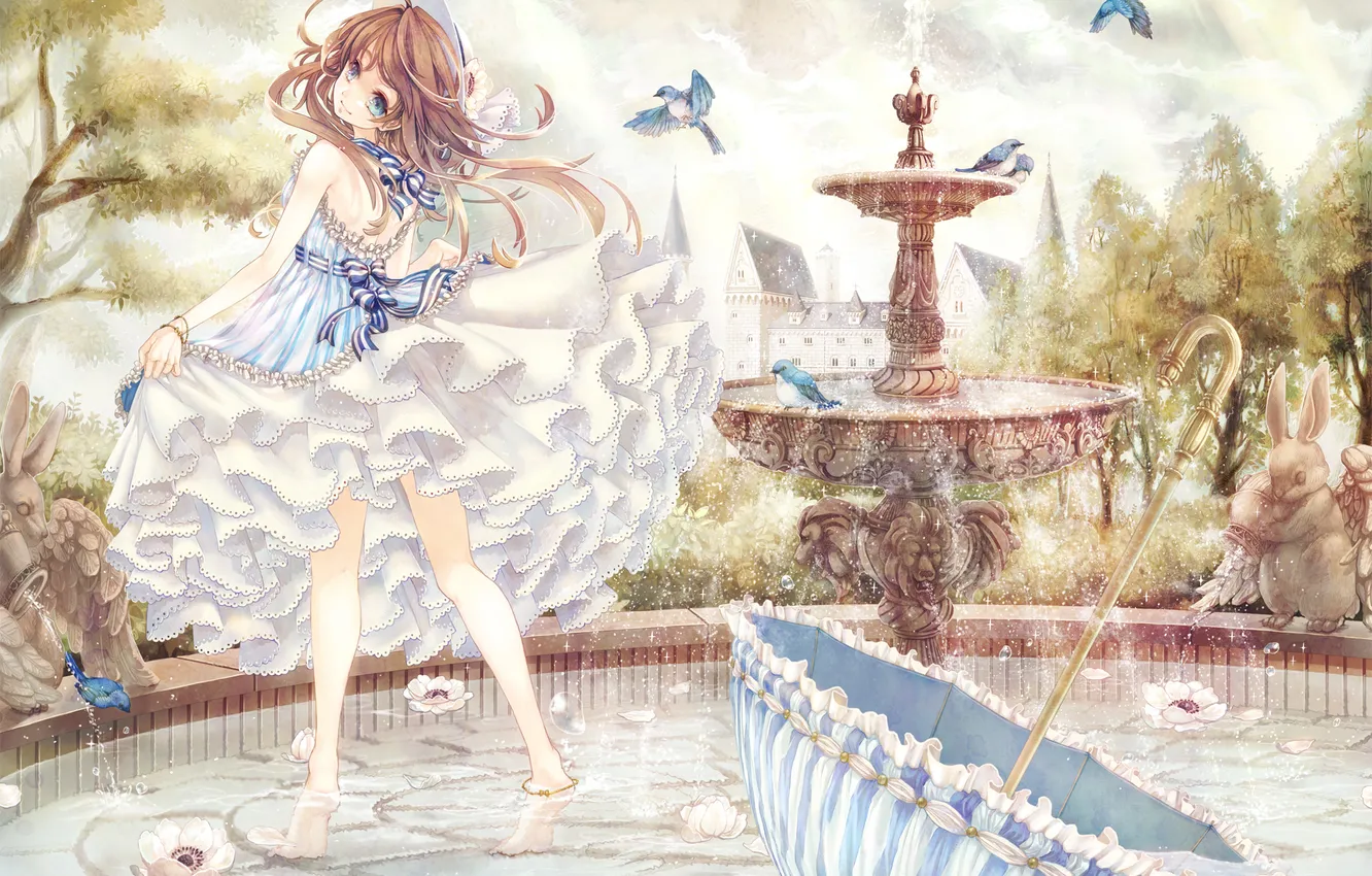 Фото обои девушка, деревья, птицы, зонтик, шляпа, платье, фонтан, голубые глаза