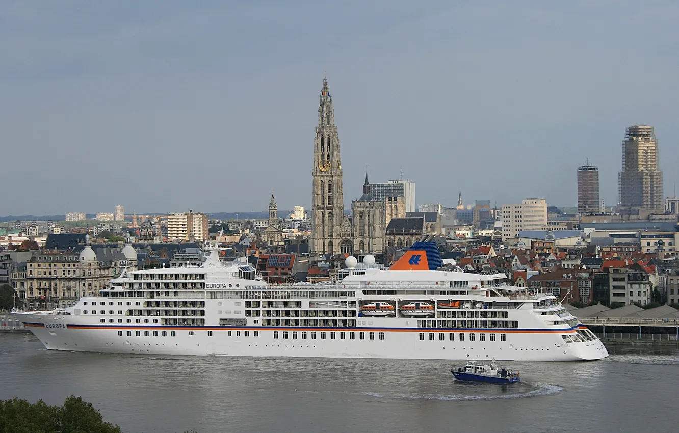 Фото обои город, катер, Бельгия, лайнер, Belgium, круиз, круизный лайнер, Антверпен