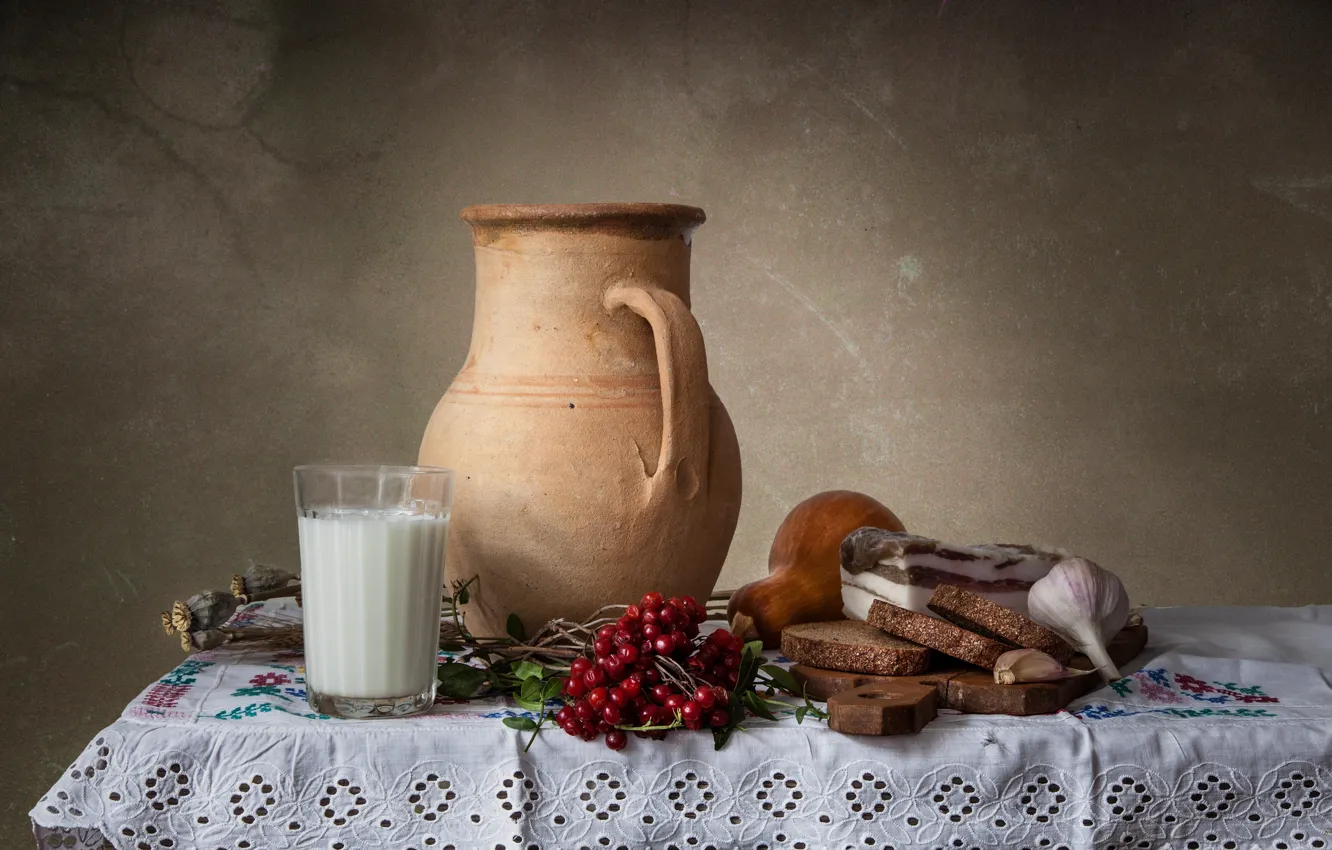 Фото обои стакан, мак, молоко, хлеб, тыква, кувшин, натюрморт, чеснок