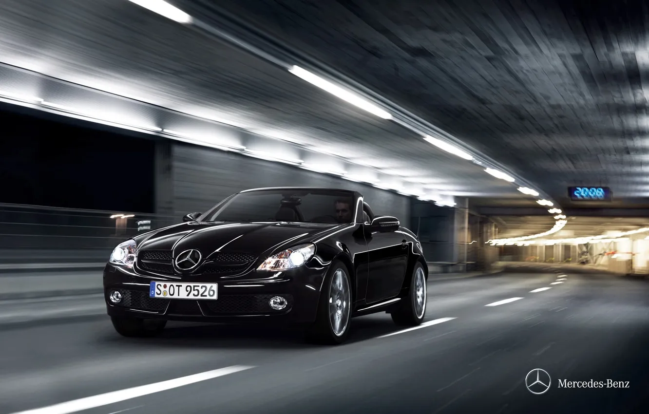 Фото обои машина, скорость, туннель, Mercedes-Bez