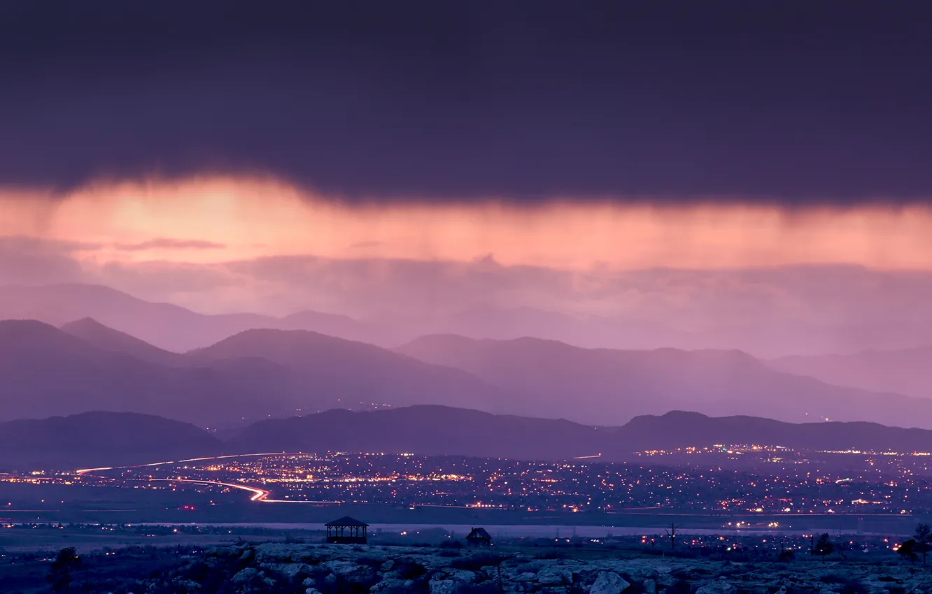 Фото обои city, rain, cloud, fog, dusk, landscape. mountain