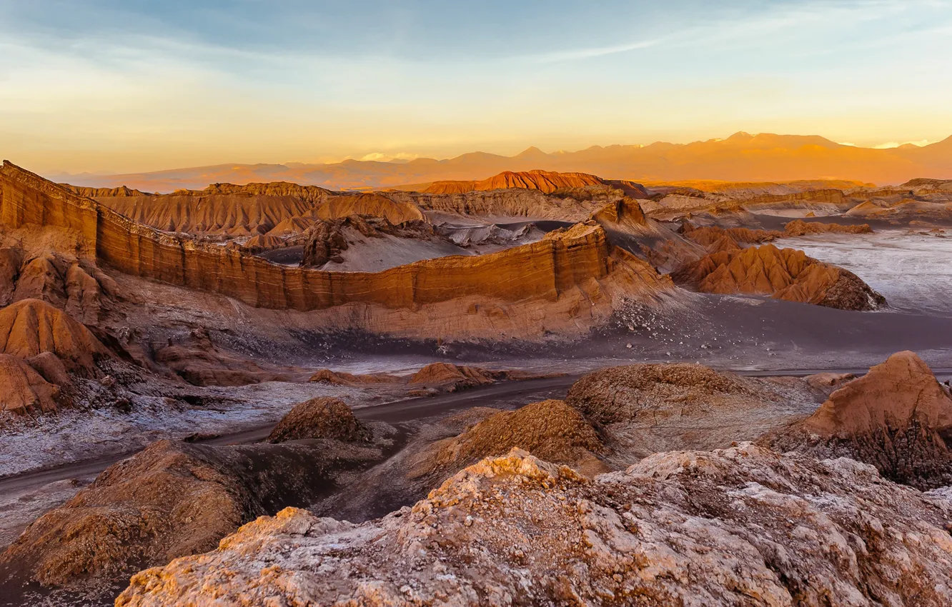Фото обои road, desert, sunset, mountains, horizon, Chile, South America, San Pedro de Atacama