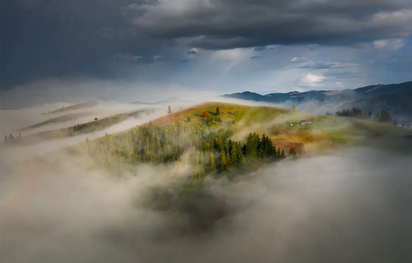 Фото обои облака, пейзаж, горы, природа, туман, холмы, утро, леса