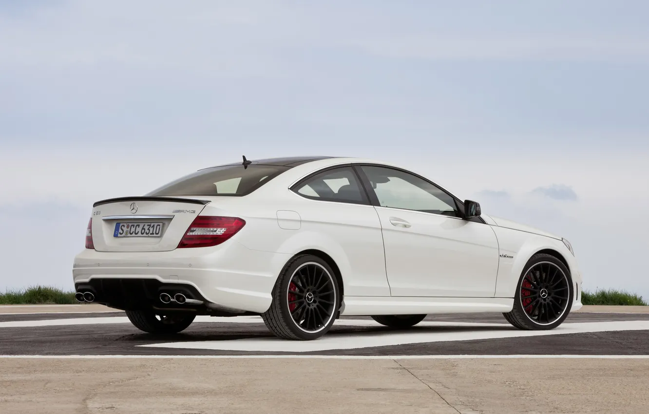 Фото обои car, машина, небо, sky, 3000x2000, mercedes c63 amg coupe 2012