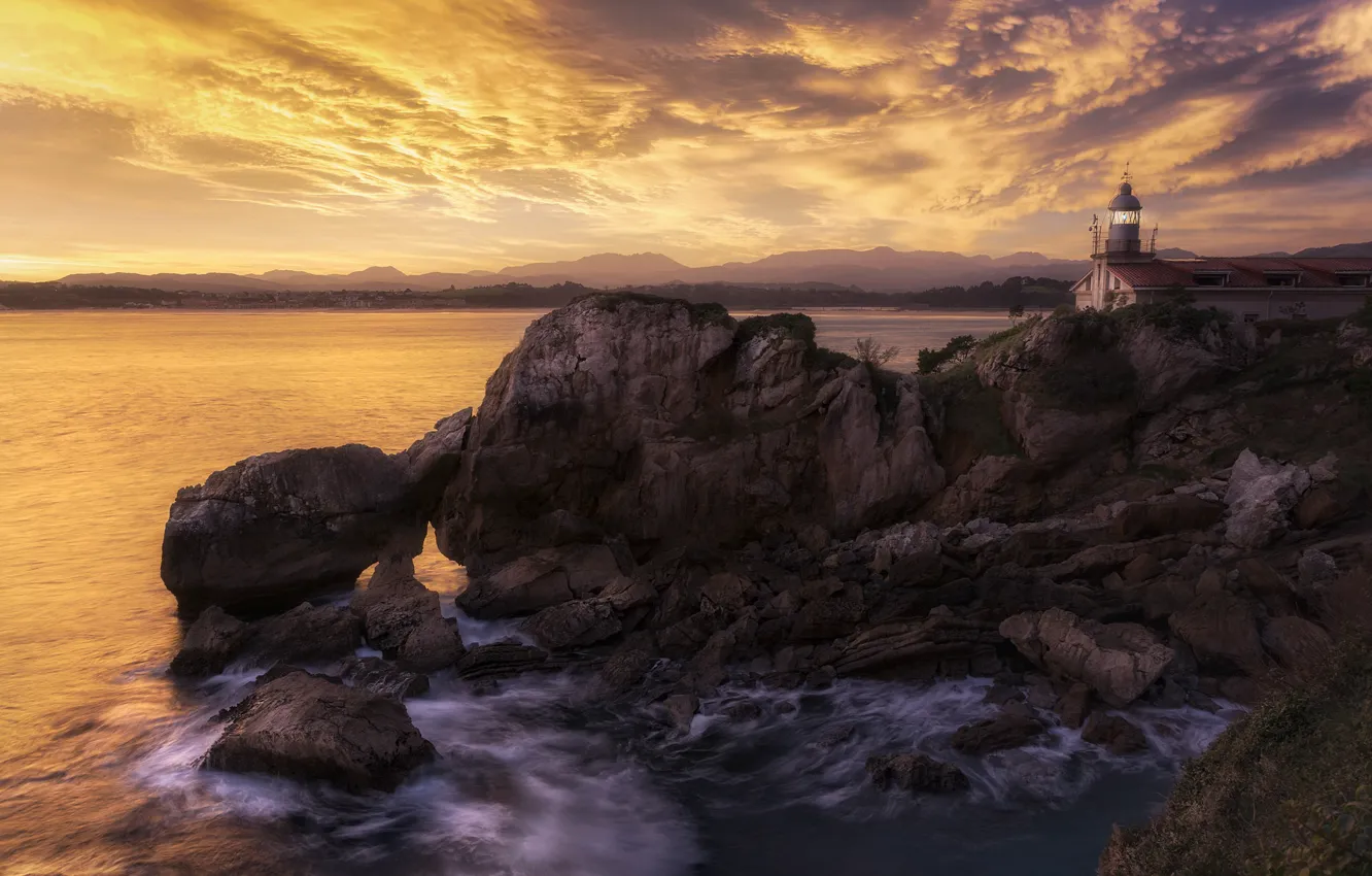 Фото обои море, закат, скалы, маяк