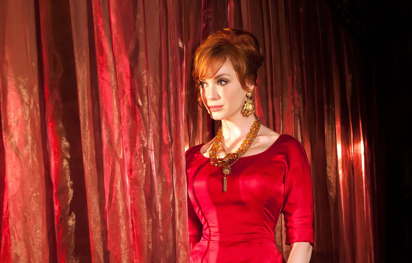 Фото обои красный, актриса, занавес, Christina Hendricks
