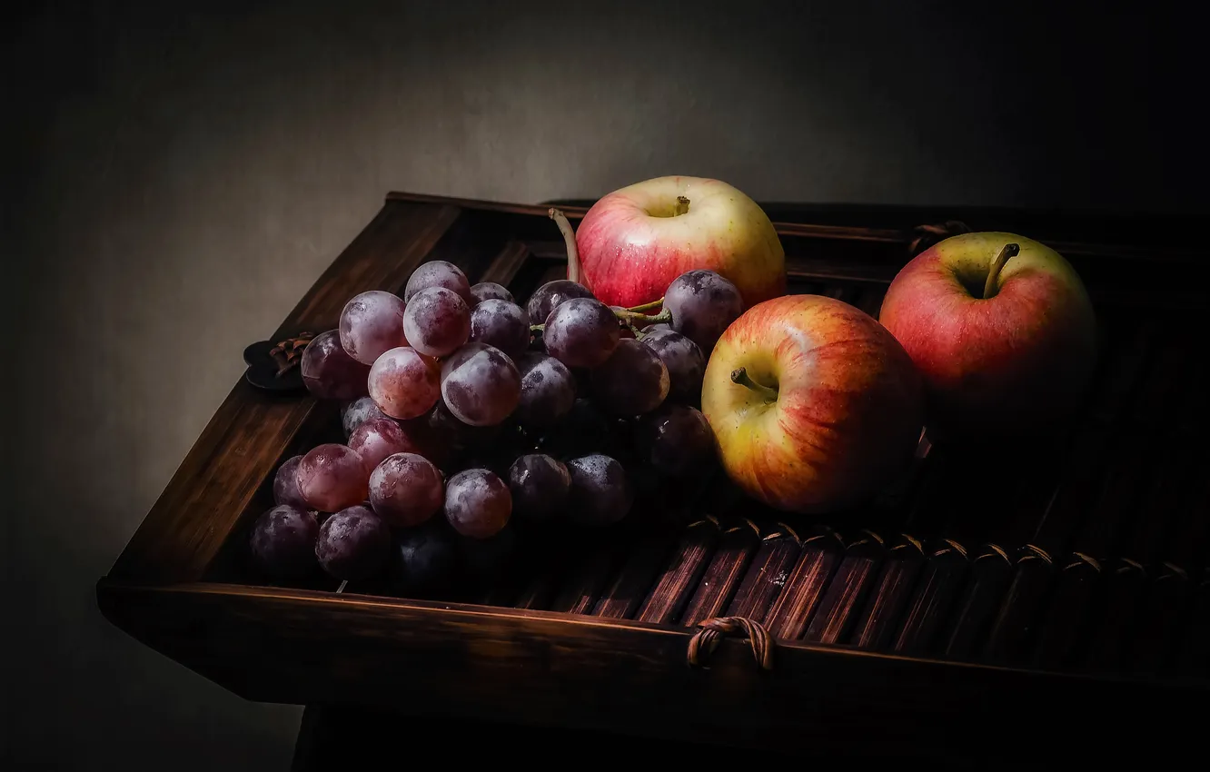 Фото обои яблоки, виноград, фрукты, натюрморт, столик