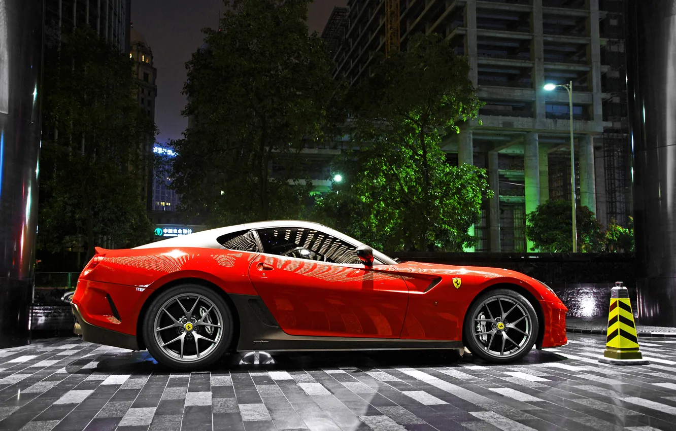 Фото обои city, light, Ferrari, red, supercar, 599, night, GTO