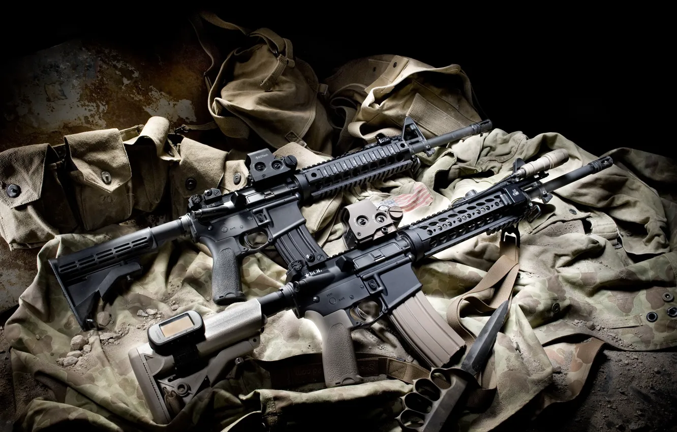 Фото обои нож, ткань, сумки, 2 штуки, AR-15, Автоматы, assault rifles
