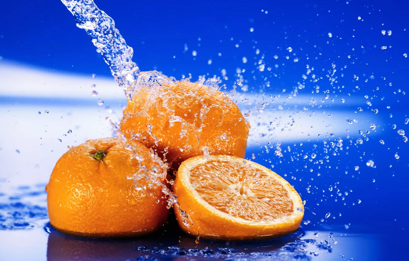Фото обои вода, капли, макро, брызги, свежесть, апельсины, цитрус