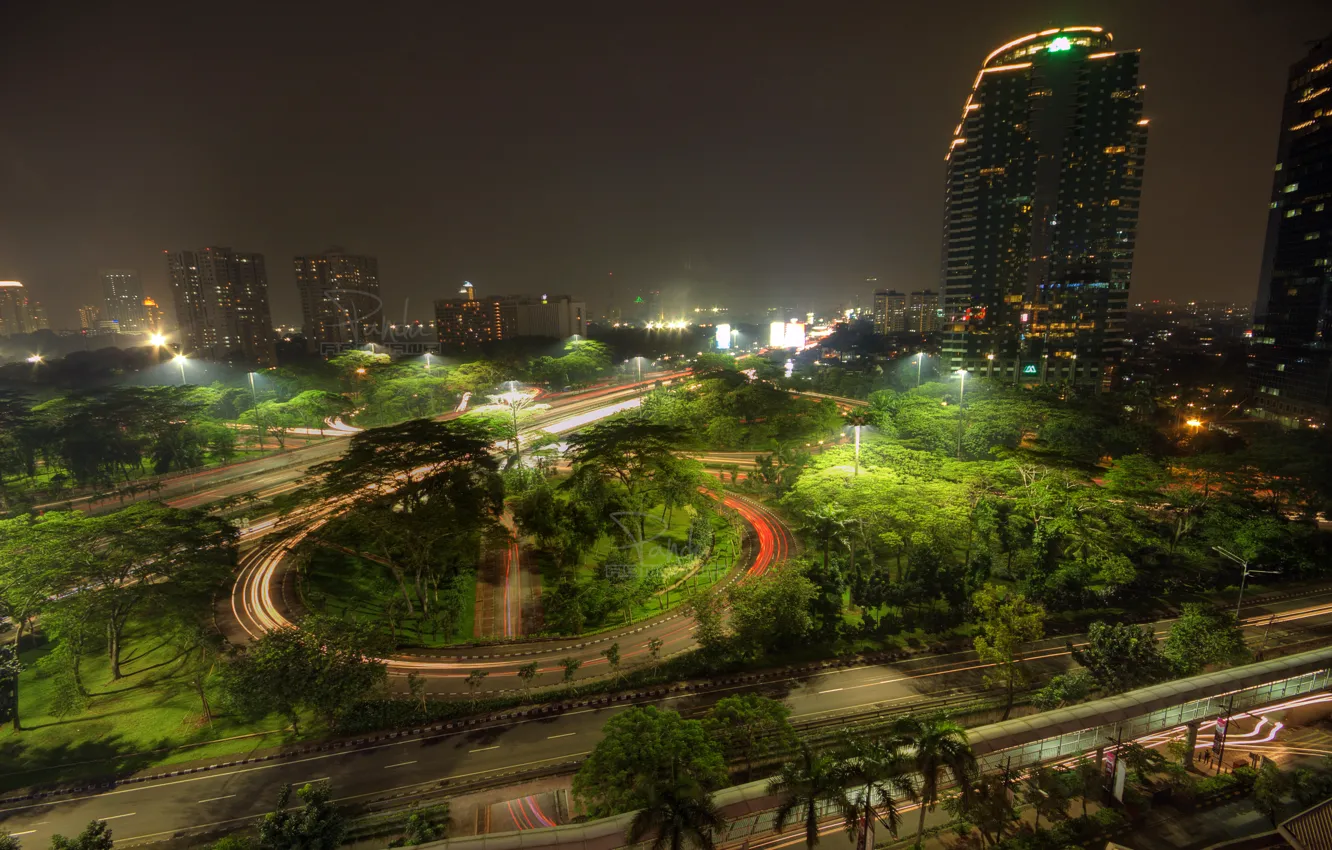 Фото обои дорога, деревья, ночь, Индонезия, Джакарта, Jakarta, Semanggi