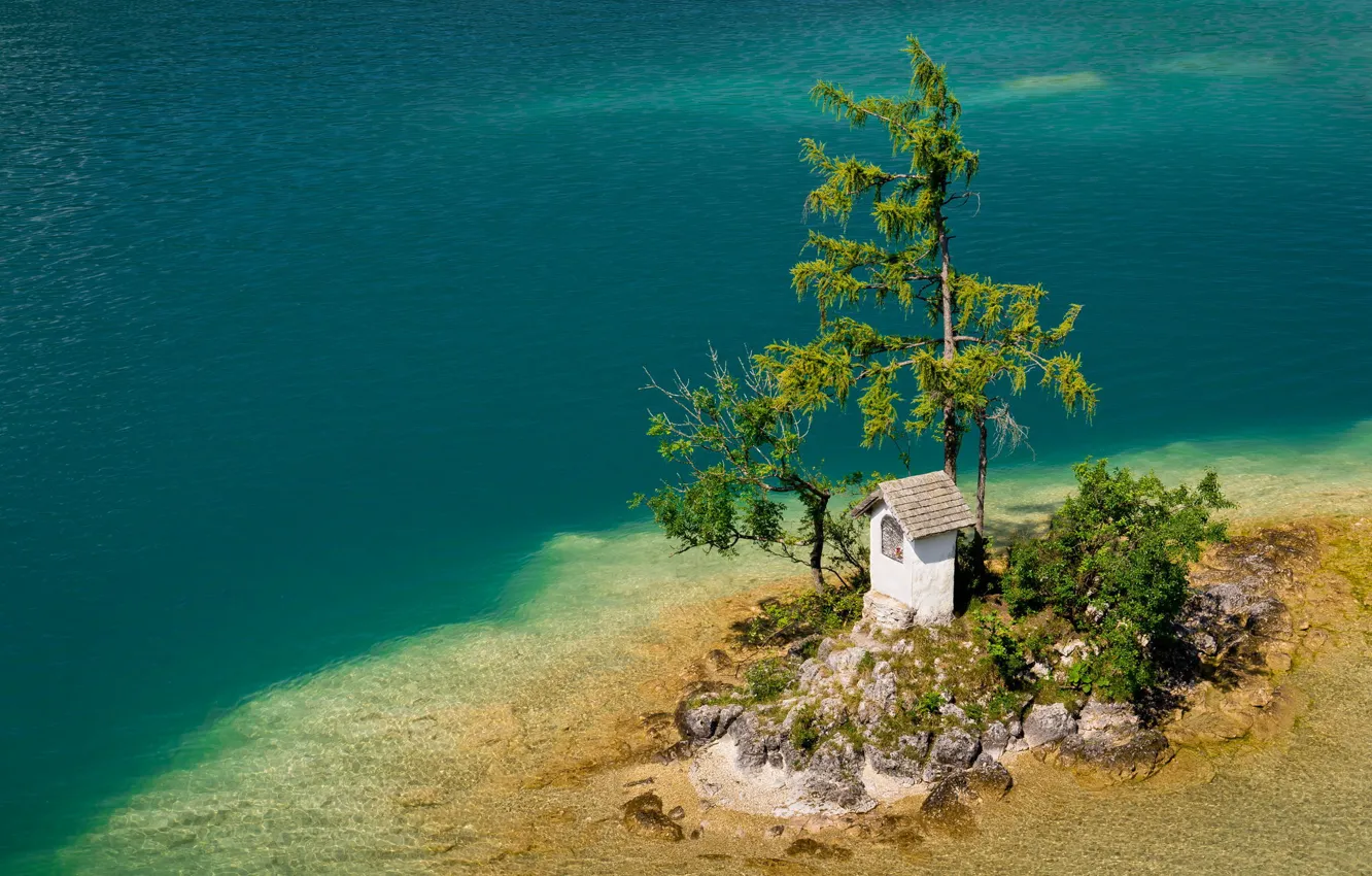 Фото обои вода, природа, озеро, дерево, домик, островок