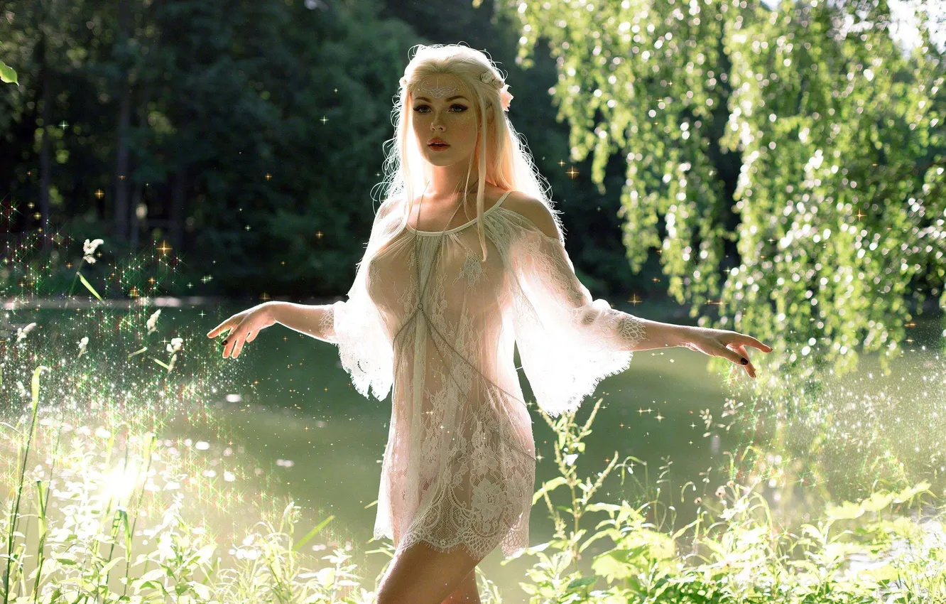 Фото обои green, summer, эльфийка, magic, river, sun, splashes, cosplay
